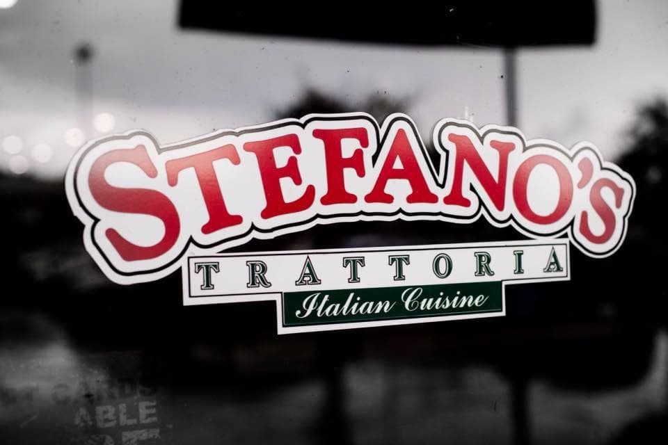 Stefano's Trattoria dining room