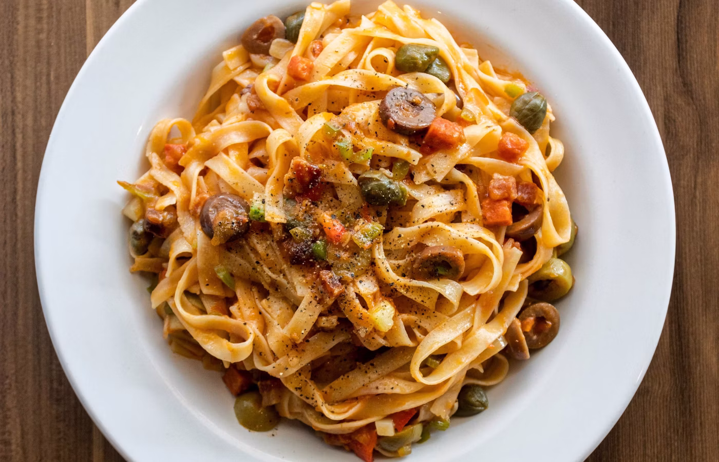 Rustic pasta primavera